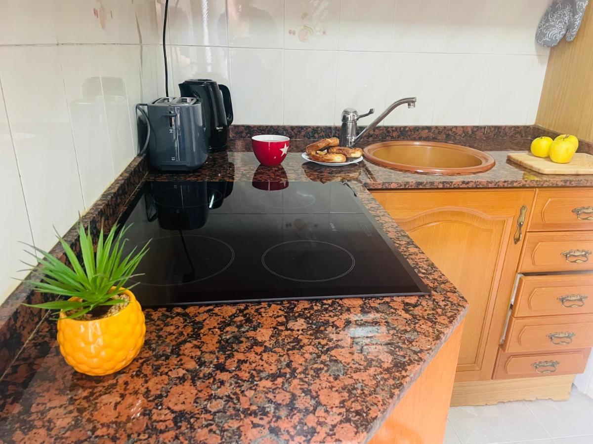 Cozy 2-Bedroom Serviced Apartment With Netflix Пуэтро-де-Сагунто Экстерьер фото