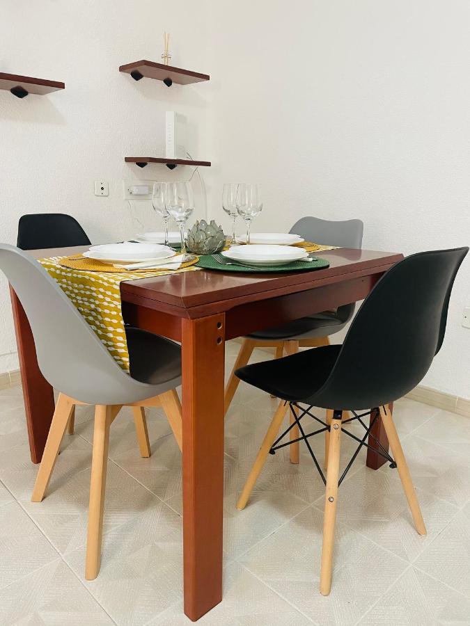Cozy 2-Bedroom Serviced Apartment With Netflix Пуэтро-де-Сагунто Экстерьер фото